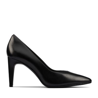 clarks kitten heel court shoes