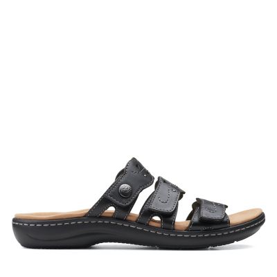 clarks sandals black