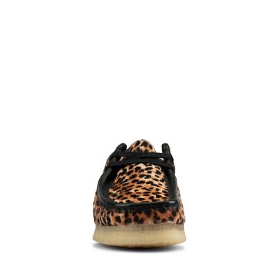 clarks canada