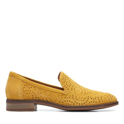 clarks navy brogues womens