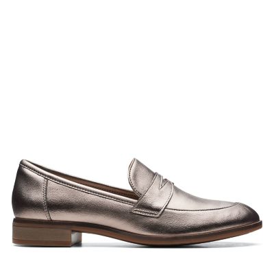 clarks loafers womens wide