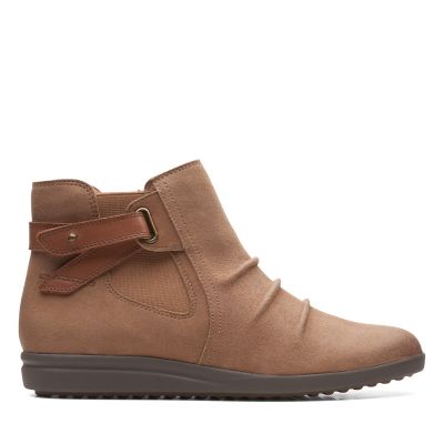 clarks ankle boots clearance womens