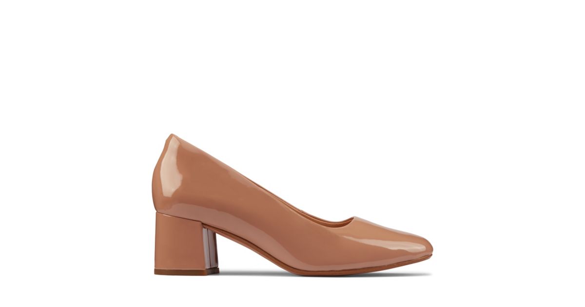 clarks patent court shoes