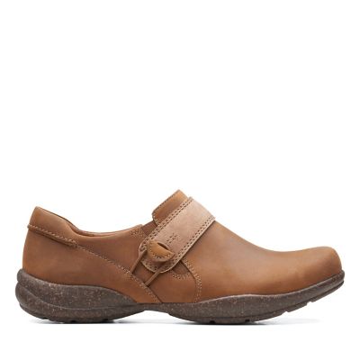 clarks wide width shoes canada