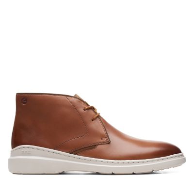 clarks outlet men