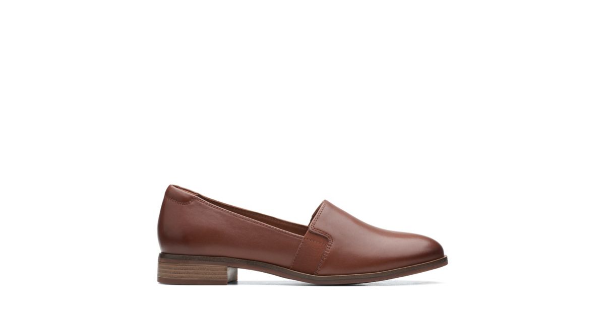 womens closed toe shoes