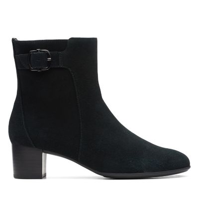 clarks wide fit womens ankle boots
