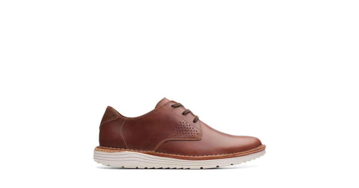 Bruno Low Light Brown Leather Clarks® Shoes Official Site Clarks