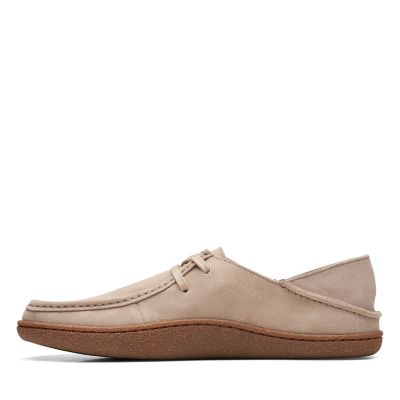 clarks wallabees sand suede