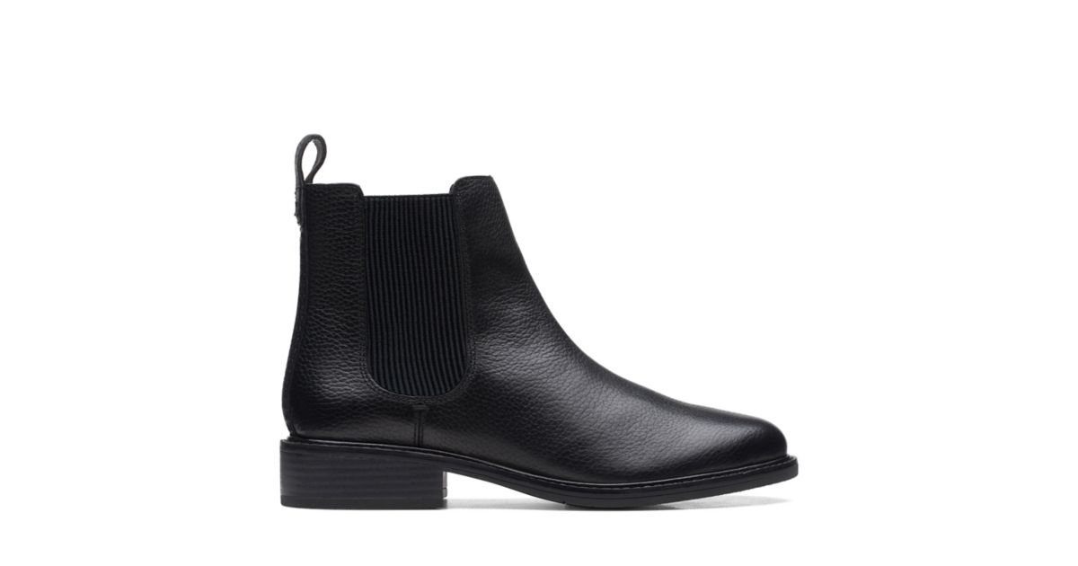 clarks arlo black