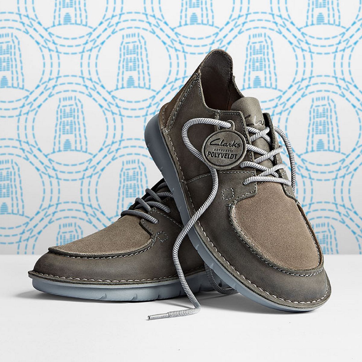 clarks 4e shoes