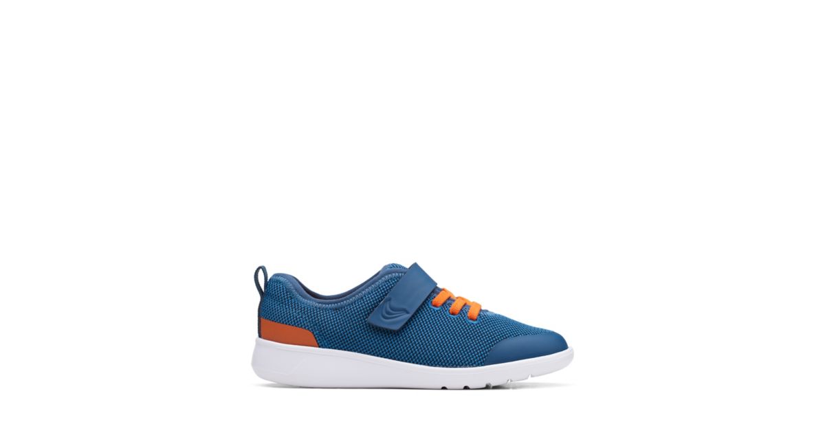 Scape Trace Kid Blue Clarks