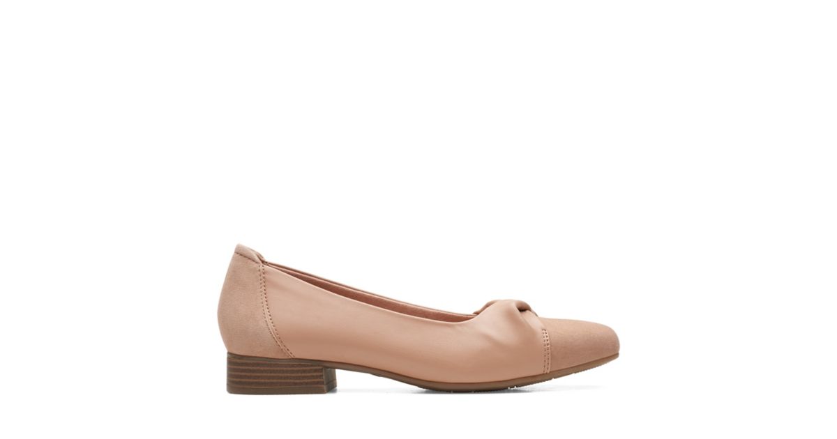 dalia lotus clarks