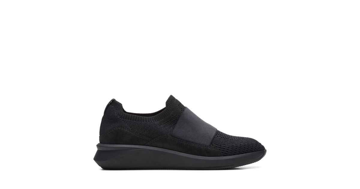 clarks un rio tie lace trainer