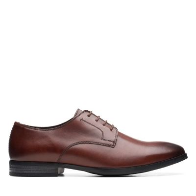 clarks leather lace up shoes