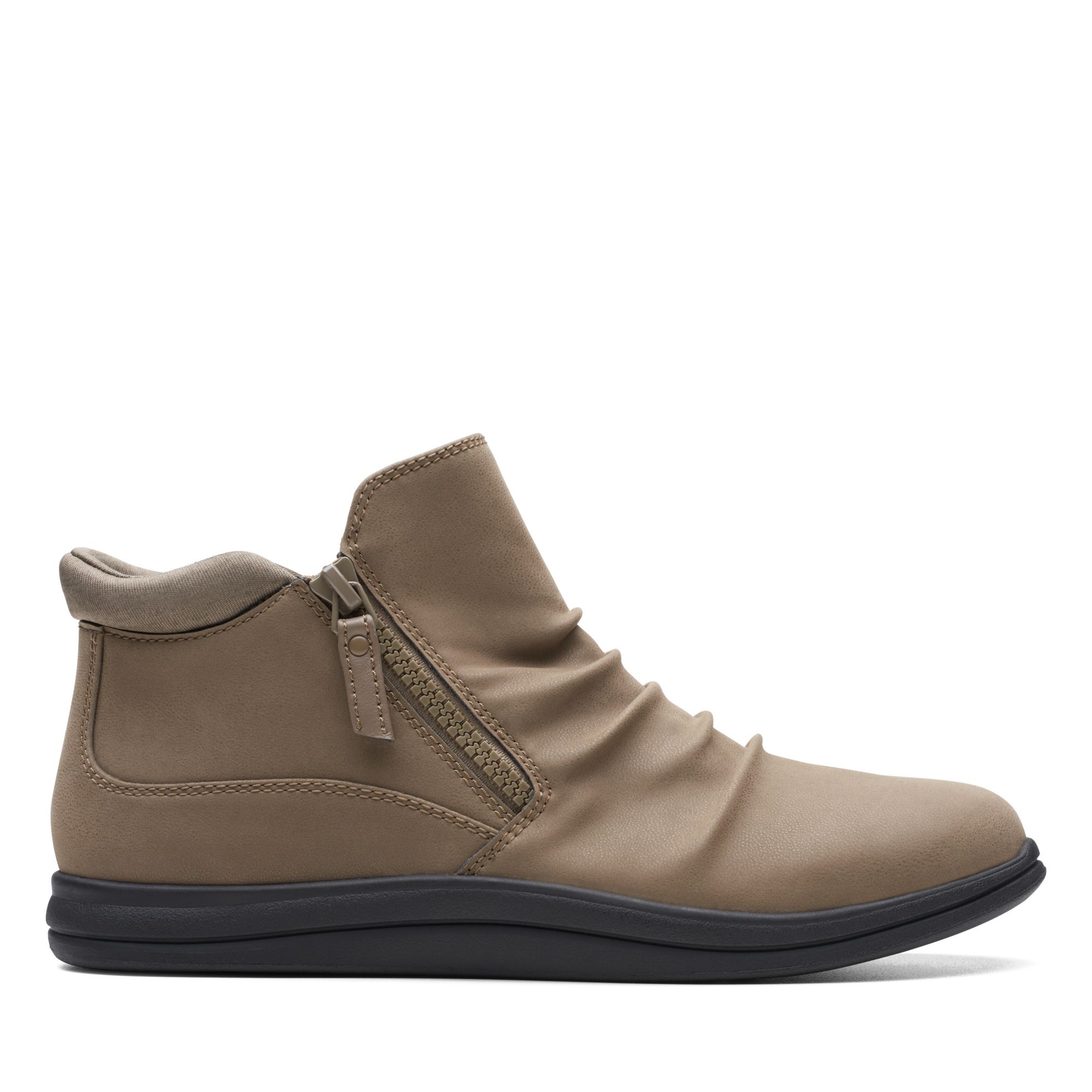 Clarks Breeze Range In Beige