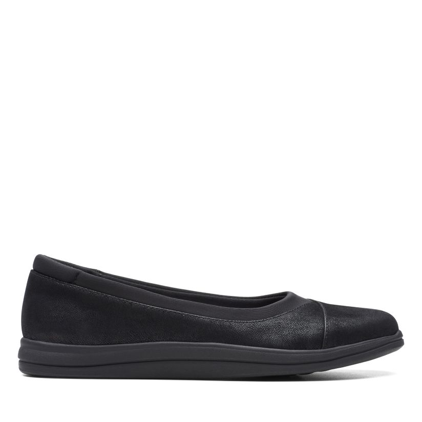 Who Carries Ayla Clark Shoes?