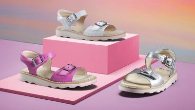 clarks childrens summer shoes