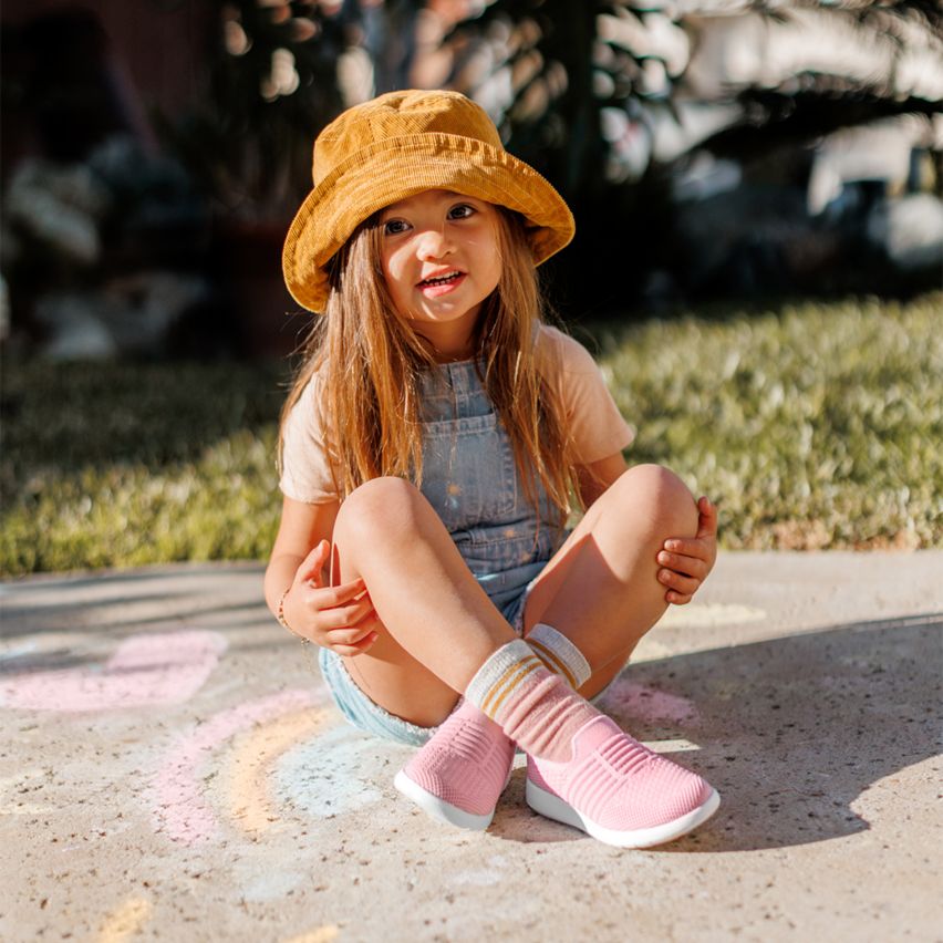 Establecimiento Telégrafo Tibio Kids' Footwear - Fashionable Children's Styles | Clarks