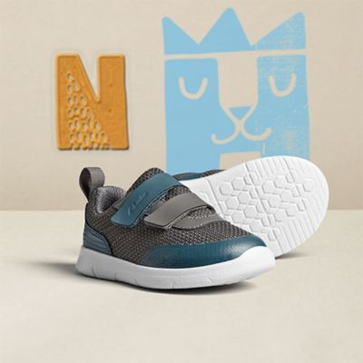 baby girl shoes clarks