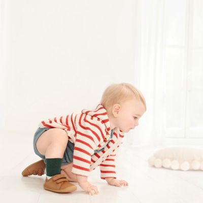 clarks crawling shoes