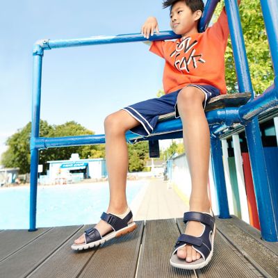 gap boys sandals