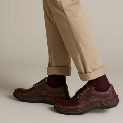 clarks most comfortable mens shoes