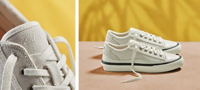 white sneakers clarks