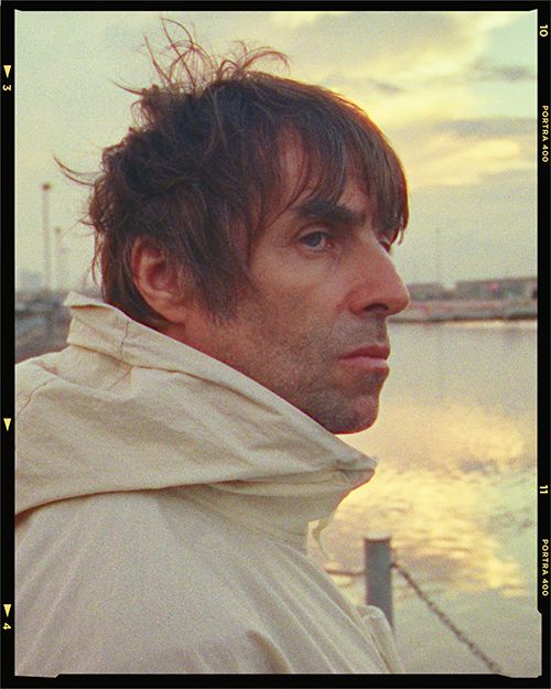 Side on photo of Liam Gallagher