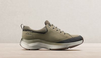 clarks mens walking shoes