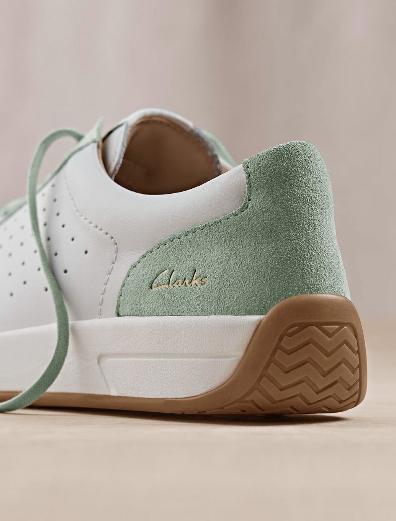 Begrænsning kulhydrat forberede Sneakers for Women - Casual Sneakers & Lifestyle Shoes | Clarks