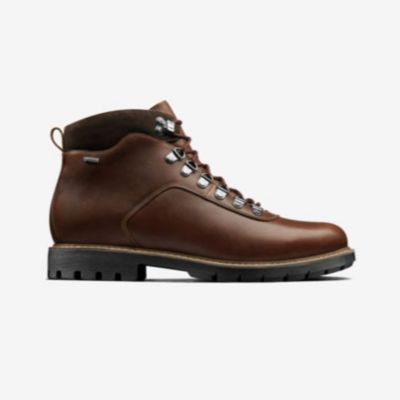 best clarks walking shoes
