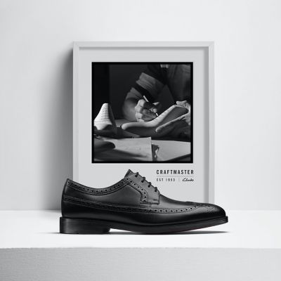 clarks mens shoes wide width