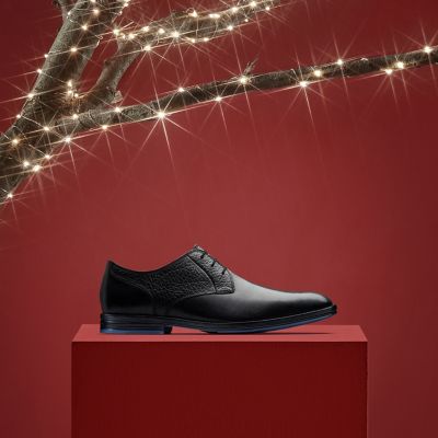 clarks shoes official website