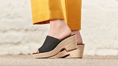 clarks free delivery code