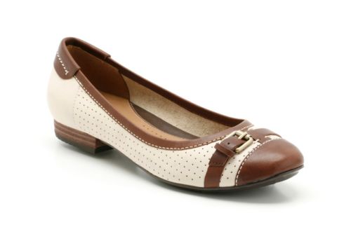 leather clarks ladies slippers