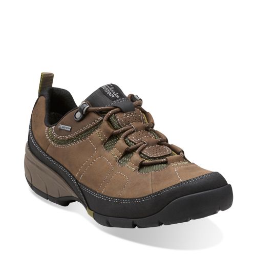 clarks wave walk gore tex