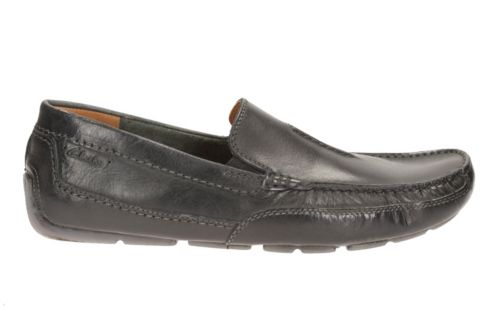 clarks ashmont race black