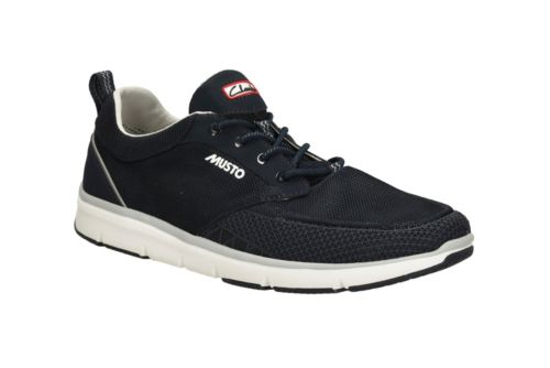 musto clarks sailing shoes