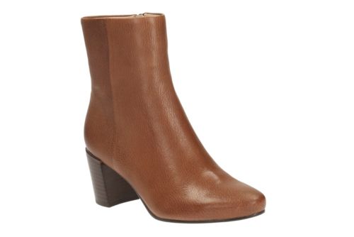 clarks outlet ankle boots