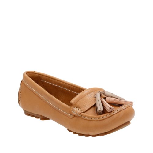 clarks moccasins womens