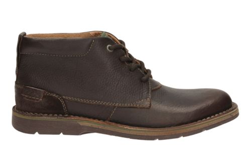 Edgewick Mid Brown Oily Leather - Men's Casual Boots - Clarks® Shoes ...