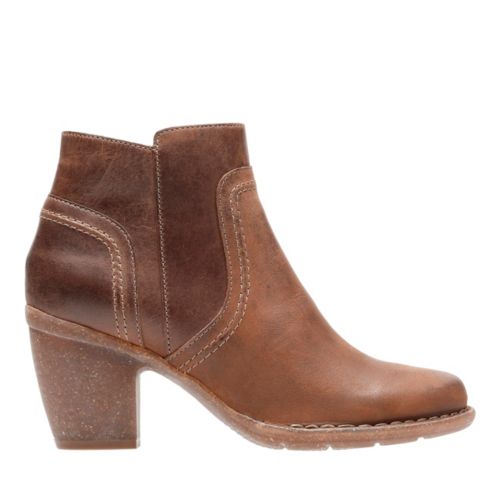 Carleta Paris Brown Oiled Nubuck - Women's Booties & Ankle Boots ...