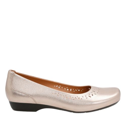 Blanche - Wide Fit Clarks Outlet