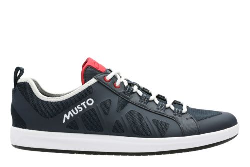 musto clarks sailing shoes