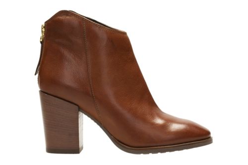 Lora Lana Tan Leather - Women's Booties & Ankle Boots - Clarks® Shoes ...