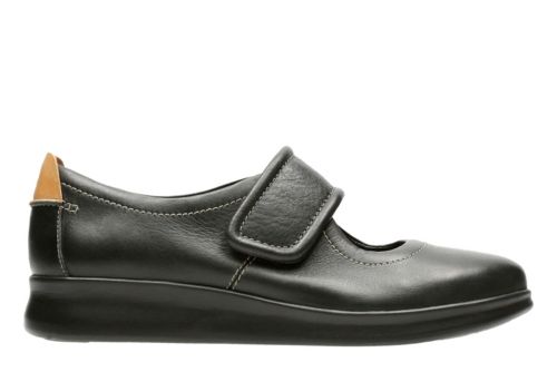 wide fit shoes clarks outlet