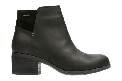 clarks outlet ladies ankle boots