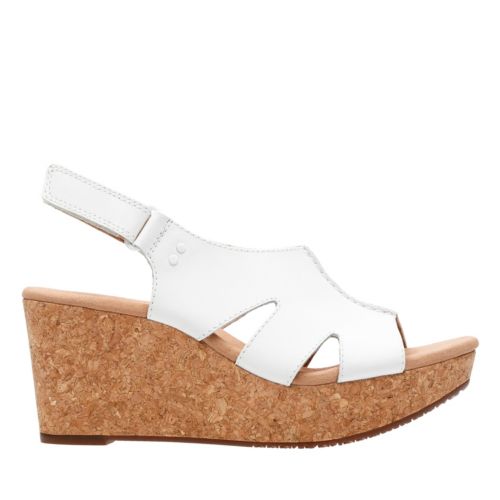 clarks outlet sandals