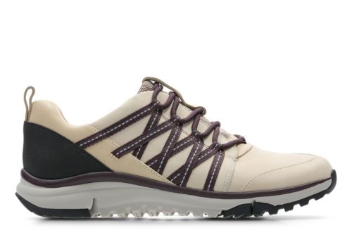 clarks tri trail trainers